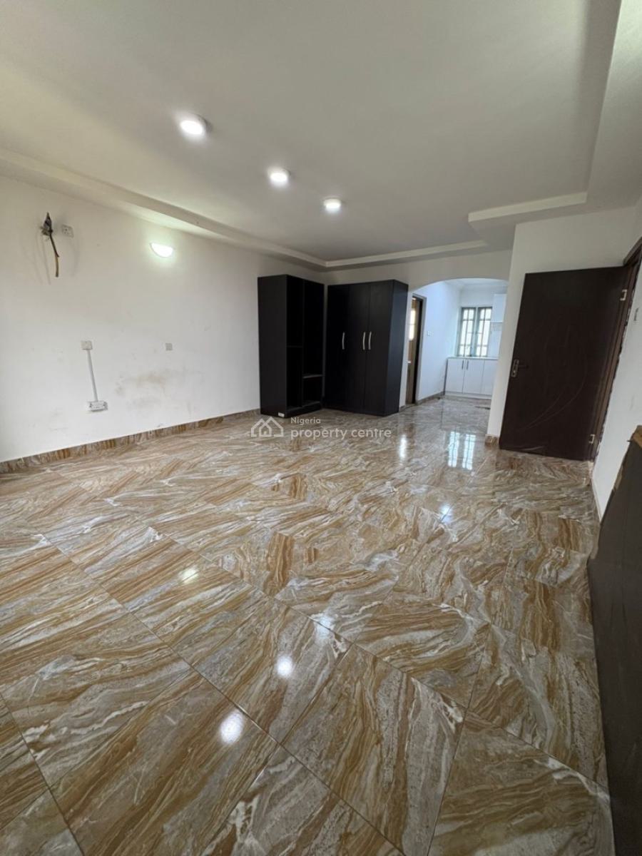 Masters Bedroom with Open Plan Upstairs, Mobil, Ajah, Lagos, Self Contain (single Rooms) for Rent