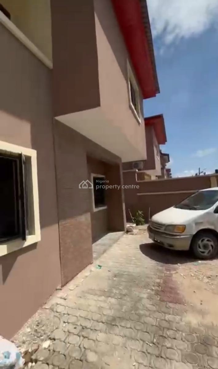 4 Bedrooms    Corner-piece Plot    Fully Detached, Femi Okunnu Estate, Lekki, Old Ikoyi, Ikoyi, Lagos, Detached Duplex for Sale