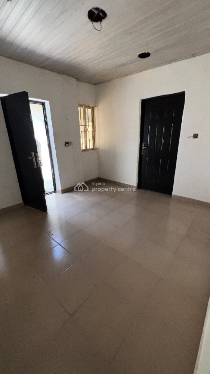 Self Service 2bedroom Flat Bq at Lekki Phase 1, Off Emmanuel Abimbola Cole Lekki Phase 1, Lekki Phase 1, Lekki, Lagos, Flat / Apartment for Rent