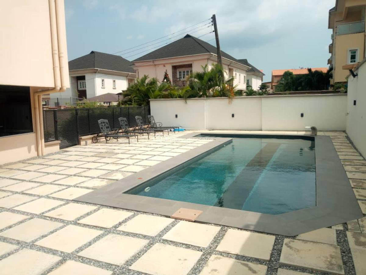 a Decent 2 Bedroom, Maryland, Lagos, Flat / Apartment for Rent