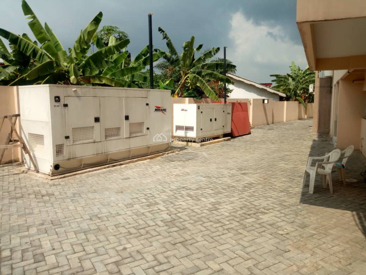 a Decent 2 Bedroom, Maryland, Lagos, Flat / Apartment for Rent