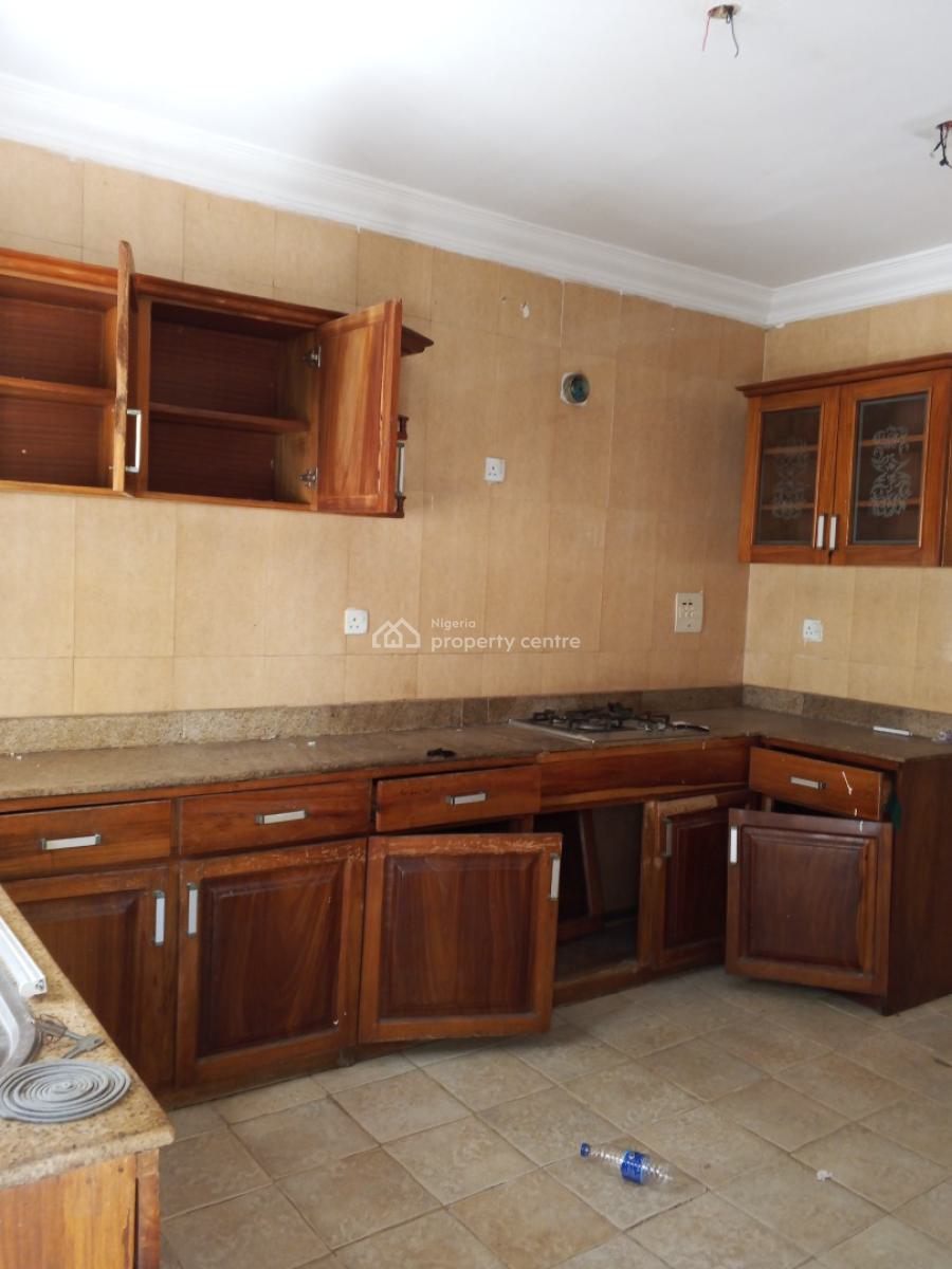 Spacious 4 Bedroom Semi Detached House with Bq, Off Pinnock Beach Road, Osapa, Lekki, Lagos, Semi-detached Duplex for Rent