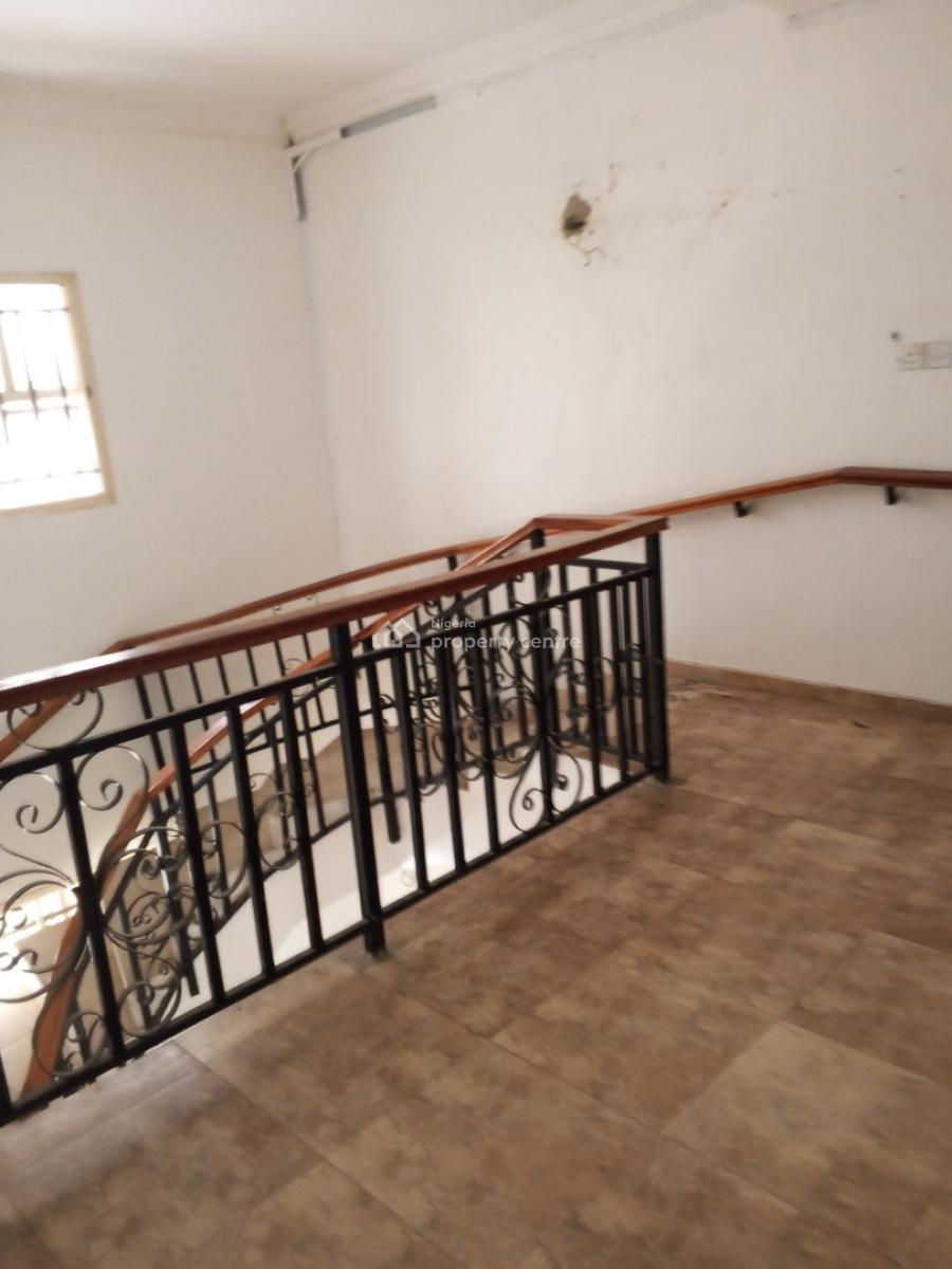 Spacious 4 Bedroom Semi Detached House with Bq, Off Pinnock Beach Road, Osapa, Lekki, Lagos, Semi-detached Duplex for Rent