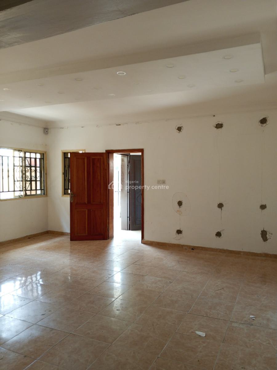 Spacious 4 Bedroom Semi Detached House with Bq, Off Pinnock Beach Road, Osapa, Lekki, Lagos, Semi-detached Duplex for Rent