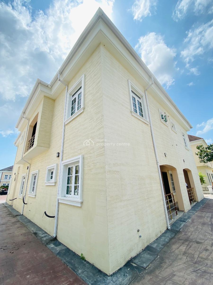 5-bedroom Home with Pool & 2-room Bq on 800sqm, Northern Foreshore Estate, Chevron, Lekki, Lagos, Detached Duplex for Sale