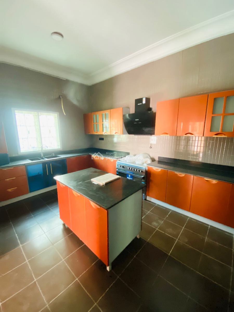 5-bedroom Home with Pool & 2-room Bq on 800sqm, Northern Foreshore Estate, Chevron, Lekki, Lagos, Detached Duplex for Sale