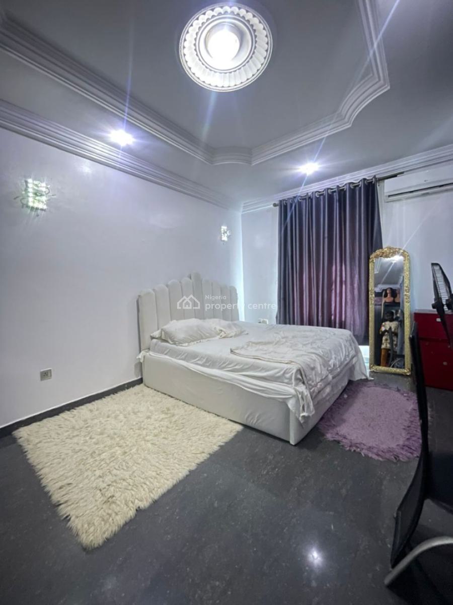 Luxury Masters Bedroom with Shared Kitchen Downstairs, Agungi, Lekki, Lagos, Flat / Apartment for Rent