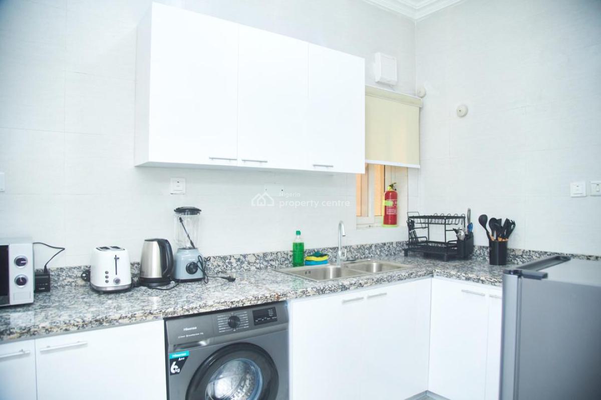 Luxury 2 Bedroom Apartment, Lekki Phase 1, Lekki, Lagos, Flat / Apartment Short Let