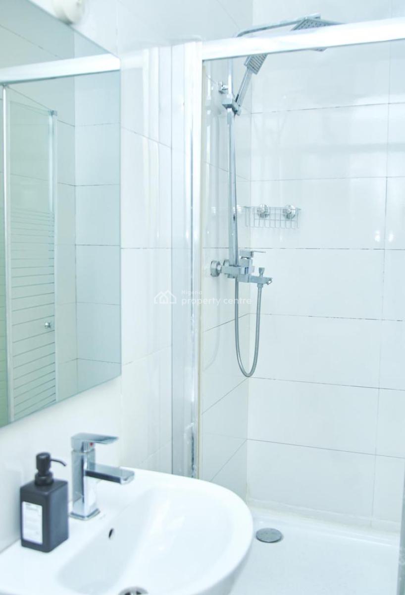 Luxury 2 Bedroom Apartment, Lekki Phase 1, Lekki, Lagos, Flat / Apartment Short Let