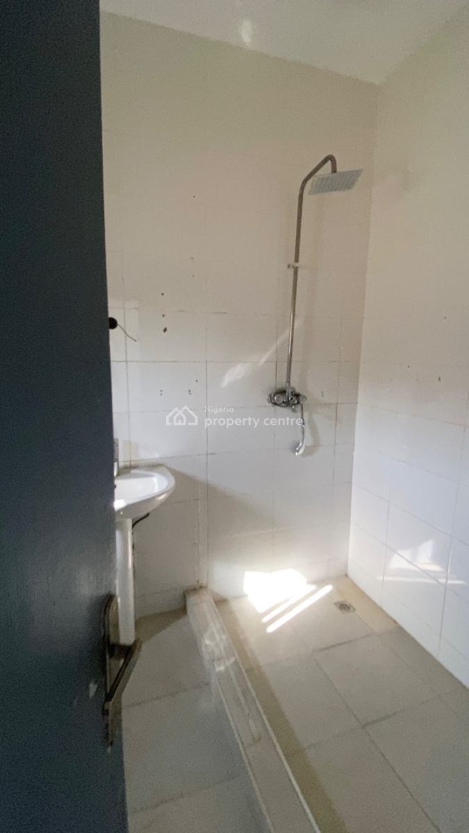 Luxury 3 Bedroom Flat, Gilmore, Jahi, Abuja, Flat / Apartment for Sale