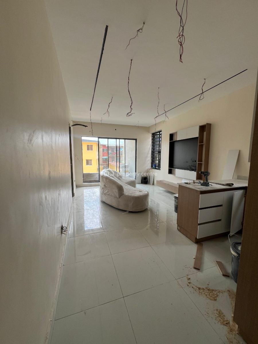 One Bedroom Apartment, Surulere, Lagos, Mini Flat (room and Parlour) for Sale