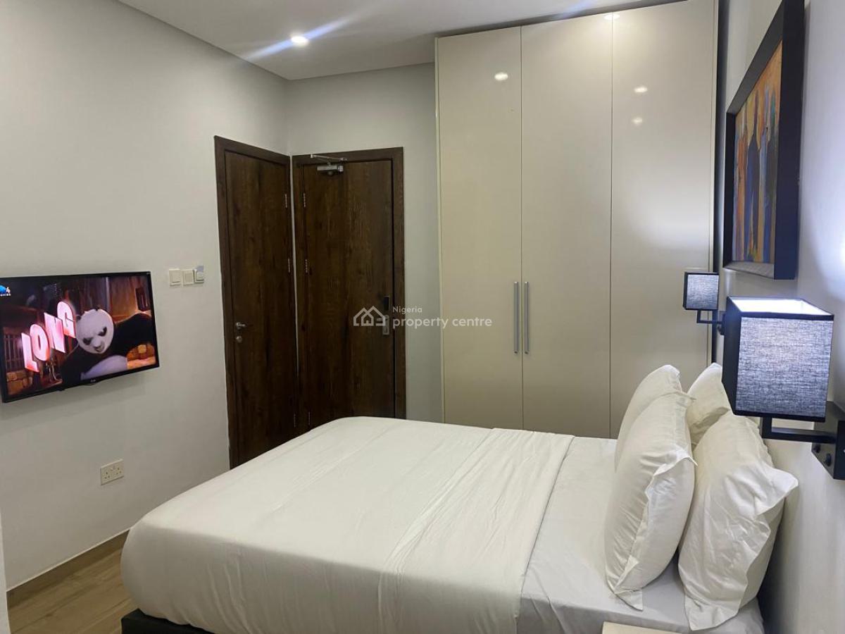 Luxury 2 Bedroom  Apartment, 19, Enahoro Crescent, New Road Just Before Chevron Traffic Light., Lekki, Lagos, Flat / Apartment Short Let