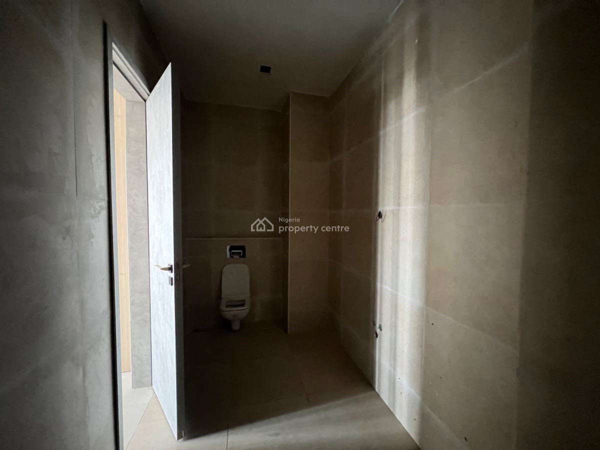 Luxury 3 Bedroom Apartment, Off Admiralty Way, Lekki Phase 1, Lekki, Lagos, Flat / Apartment for Sale