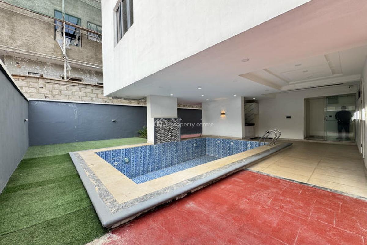 Stunning 5 Bedroom Detached House with Swimming Pool and Bq, Omole Phase 1, Ikeja, Lagos, Detached Duplex for Sale