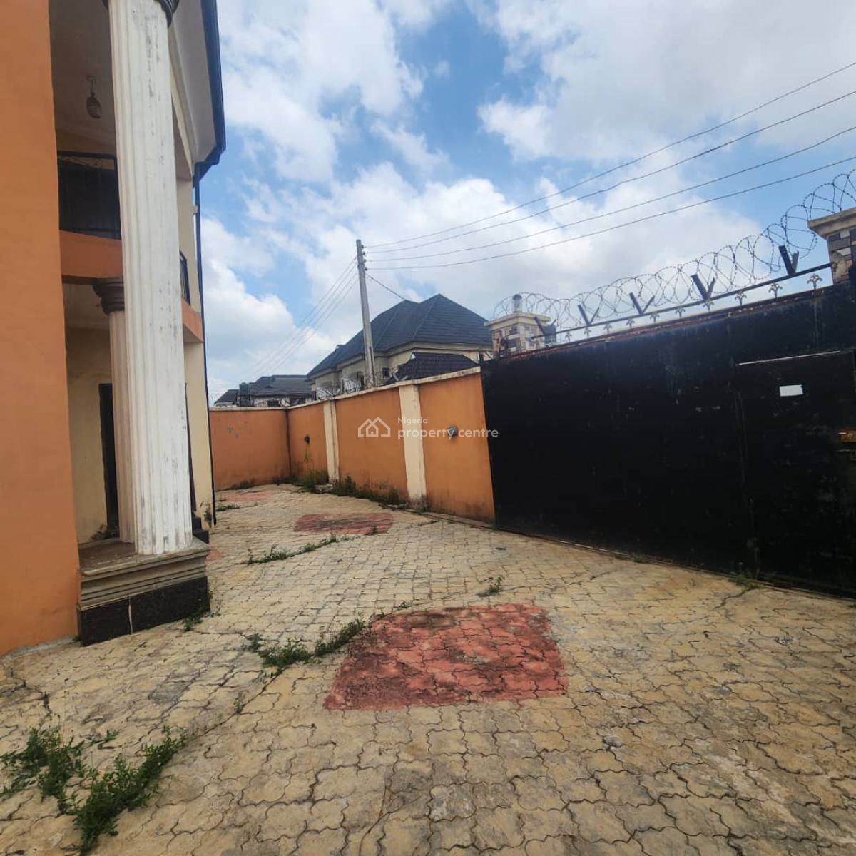 4 Units of 3 Bedroom Flats, Promise Land Estate, Elebu Oluyole Extension, Ibadan, Oyo, Flat / Apartment for Rent