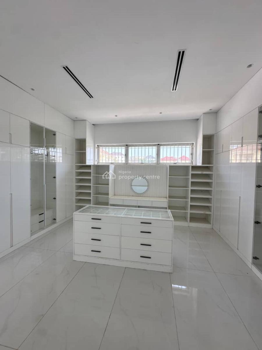 Luxury 7 Bedroom Fully Detached Mansion with Basement, Asokoro District, Abuja, Detached Duplex for Rent