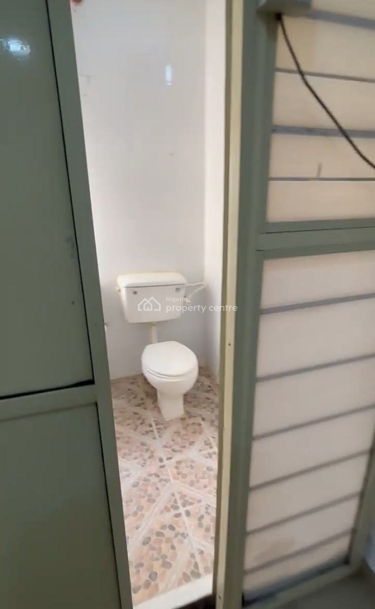 Spacious Room Selfcon - { Video Available}, Osapa, Lekki, Lagos, Self Contain (single Rooms) for Rent