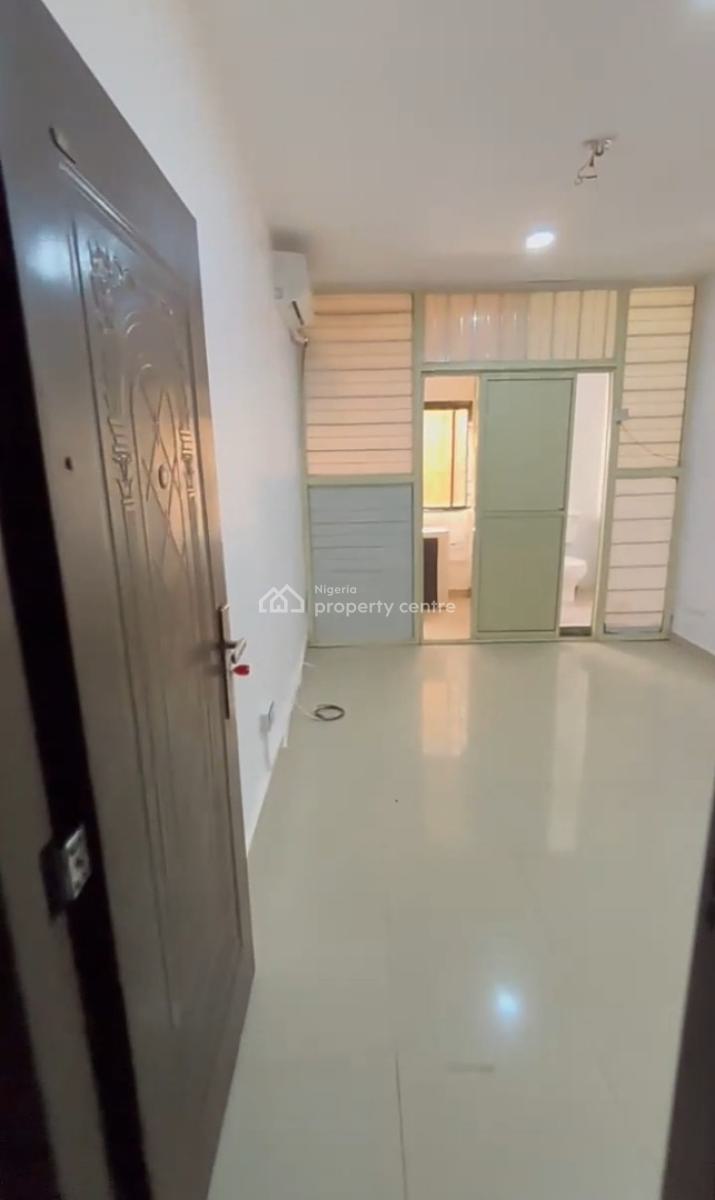 Spacious Room Selfcon - { Video Available}, Osapa, Lekki, Lagos, Self Contain (single Rooms) for Rent