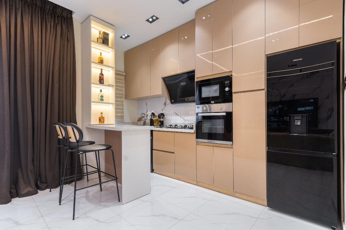 Brand New 2 Bedroom Luxurious Apartment, Lekki Phase 1, Lekki, Lagos, Flat / Apartment Short Let