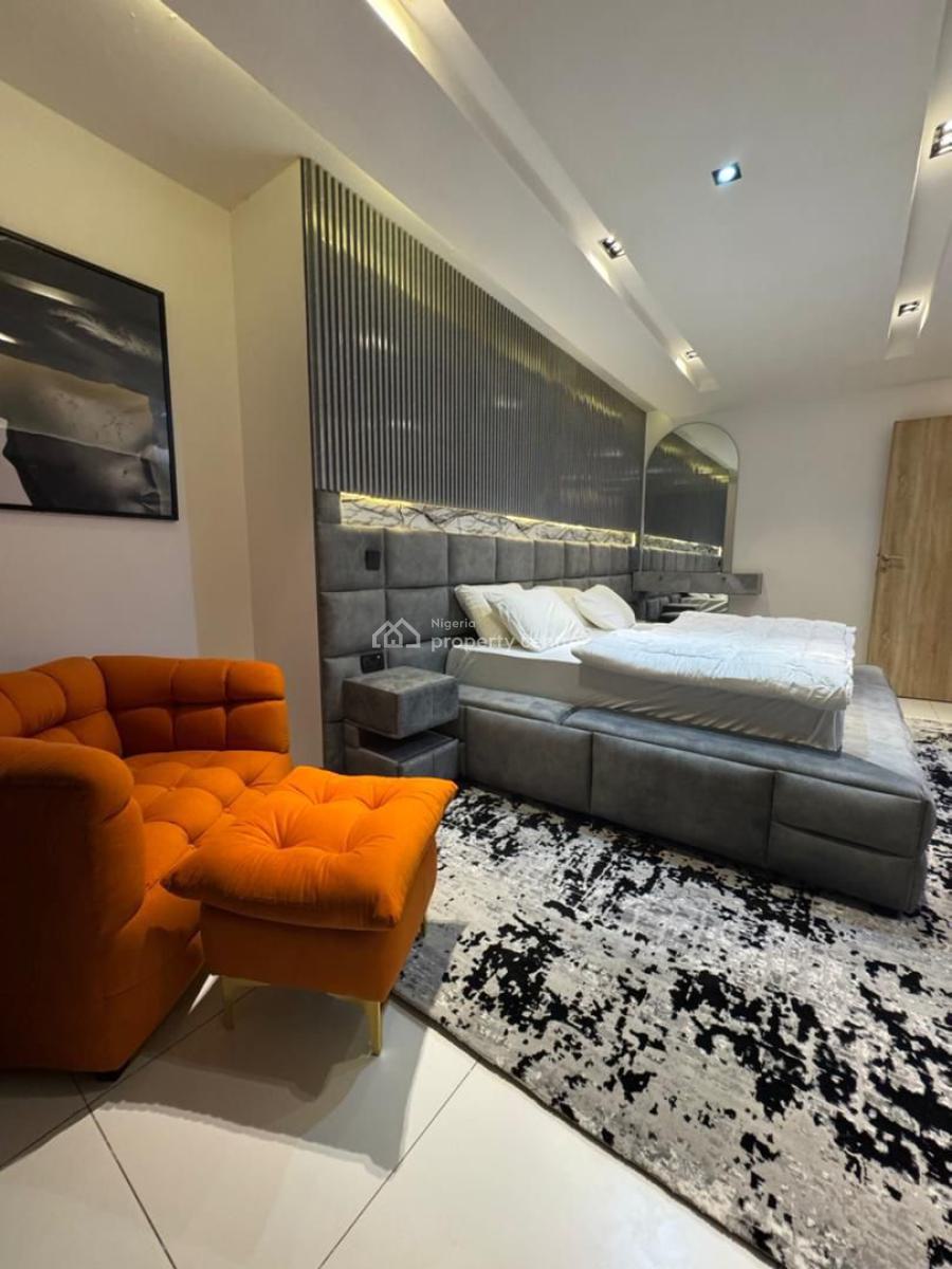 Beautiful 1bedroom Penthouse with Bathtub , Ps5, Private Spacious Co, Lekki Phase 1, Lekki, Lagos, Flat / Apartment Short Let