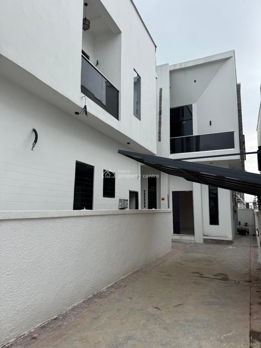 Stunning 4  Bedroom Semi- Detached Duplex in a Secure Location, Orchid, Lekki, Lagos, Semi-detached Duplex for Sale