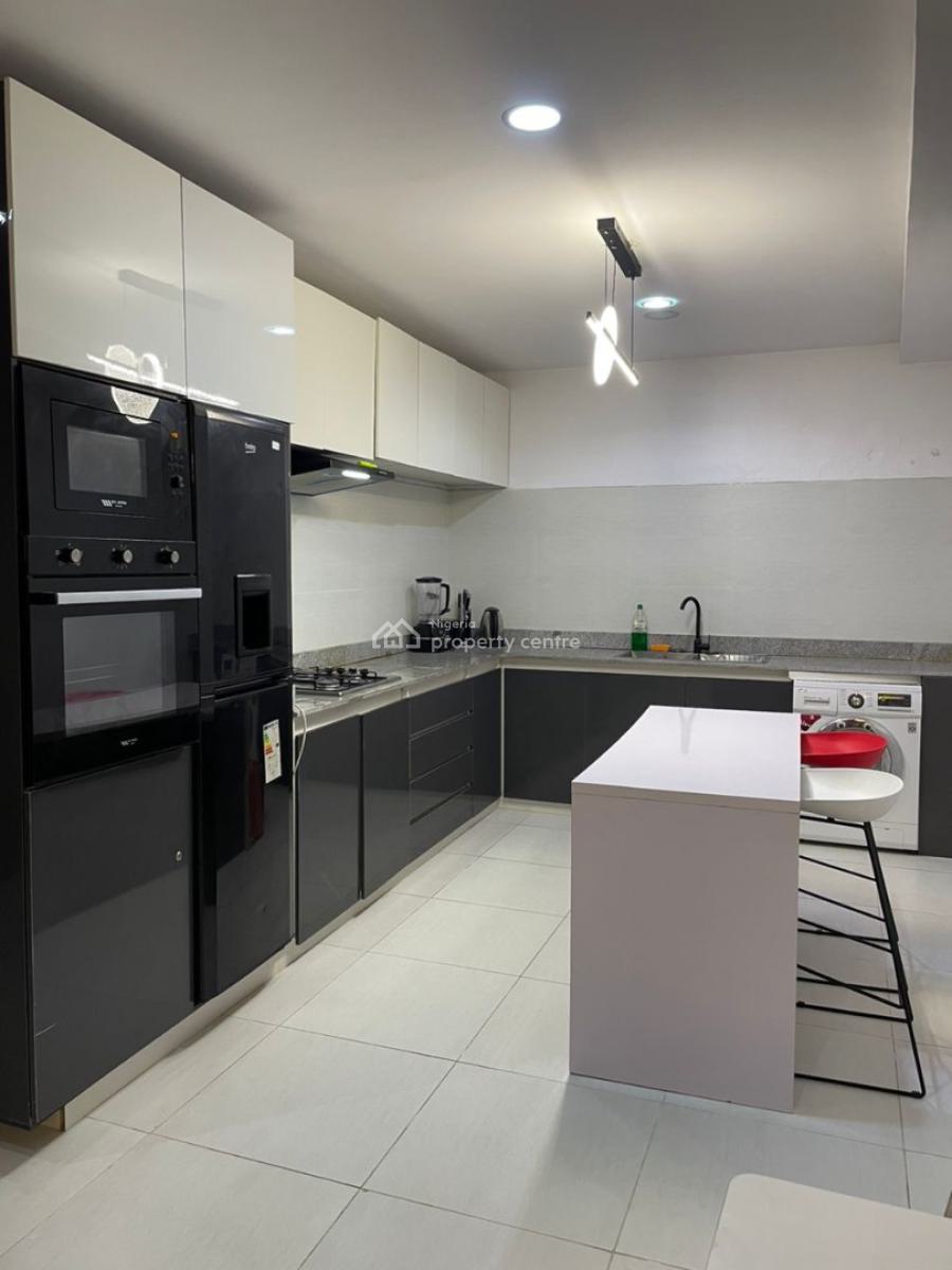 2 Bedroom Apartment, Lekki Phase 1, Lekki, Lagos, Flat / Apartment Short Let