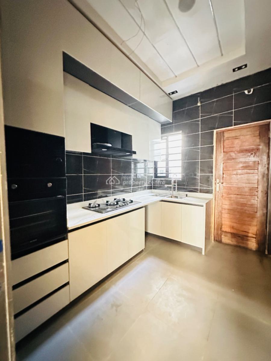 Contemporary 4 Bedroom Terrace Duplex with No Bq, Ikota, Lekki, Lagos, Terraced Duplex for Sale