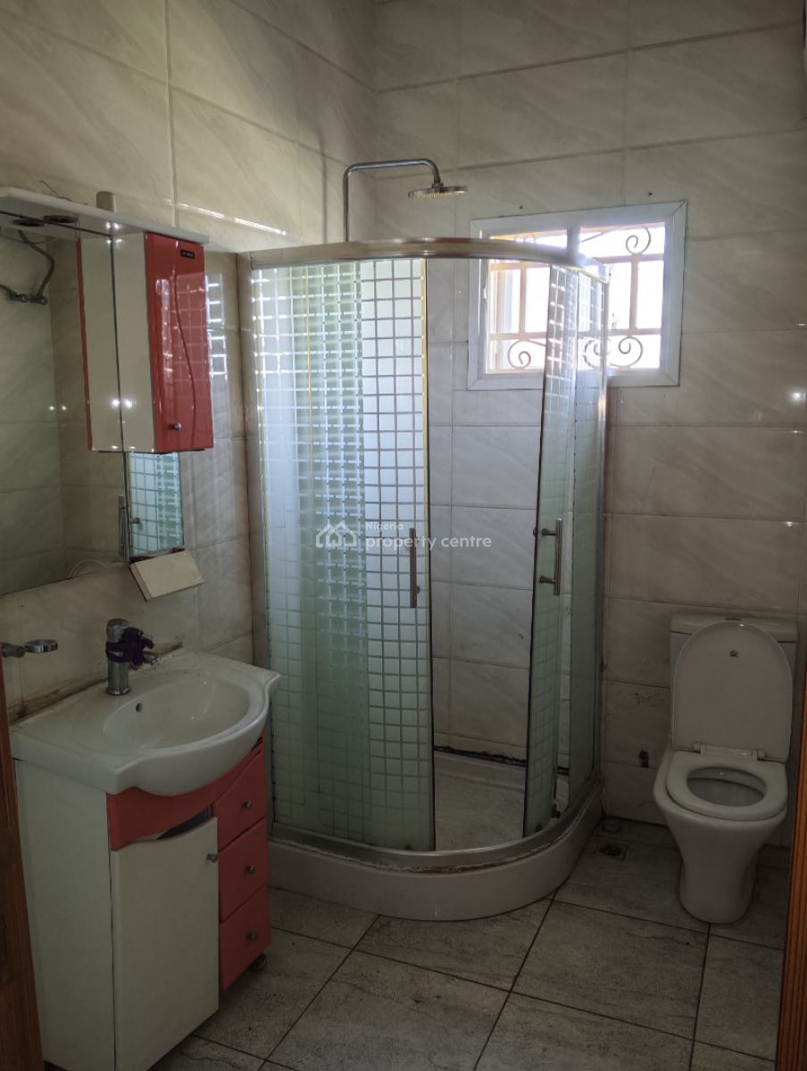 Corner Piece 4 Bedrooms Terraced Duplex with Bq, Mandakira Crescent, Durumi, Abuja, Terraced Duplex for Rent