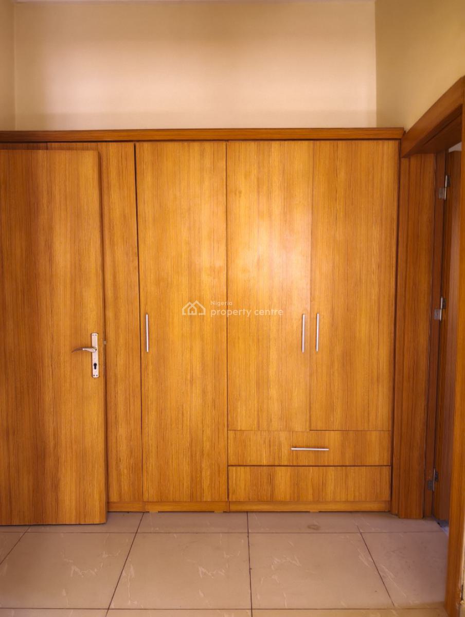 Corner Piece 4 Bedrooms Terraced Duplex with Bq, Mandakira Crescent, Durumi, Abuja, Terraced Duplex for Rent