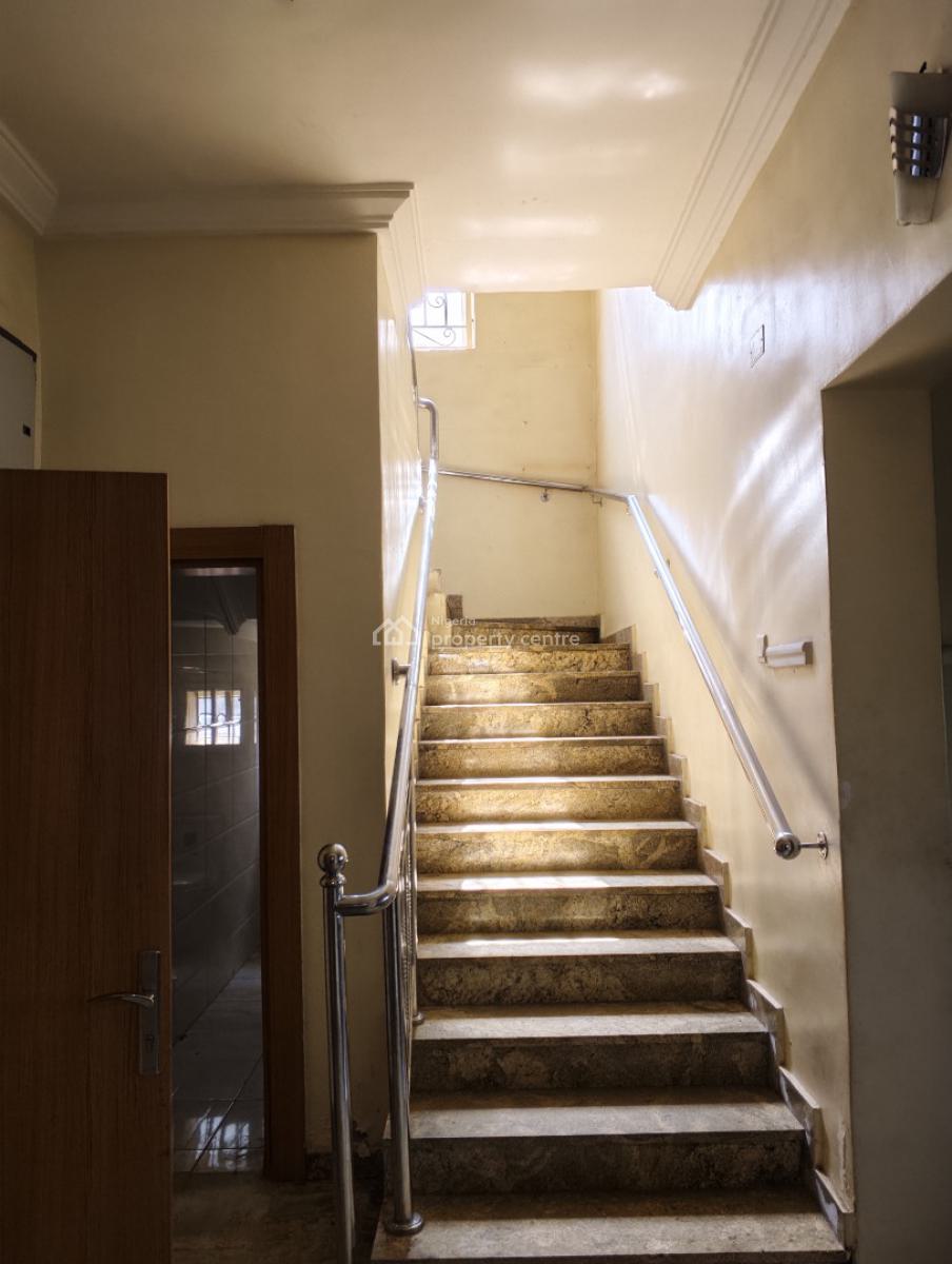 Corner Piece 4 Bedrooms Terraced Duplex with Bq, Mandakira Crescent, Durumi, Abuja, Terraced Duplex for Rent