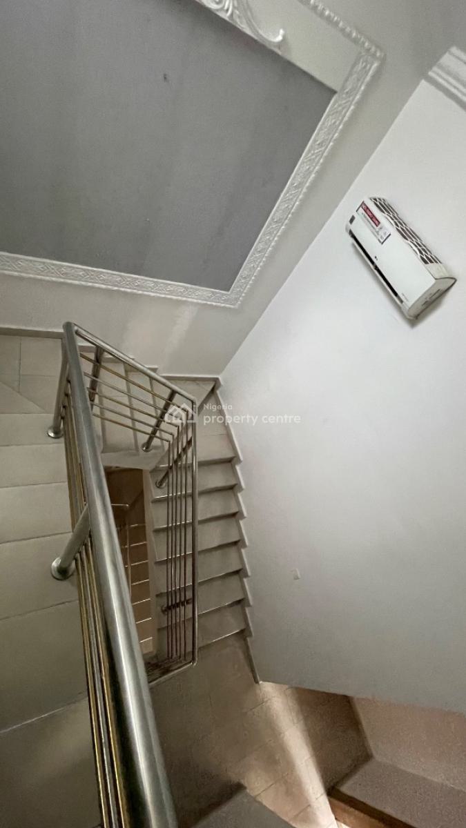 4 Bedroom Semi Detached House with Bq, Lekki Phase 1, Lekki, Lagos, Semi-detached Duplex for Sale