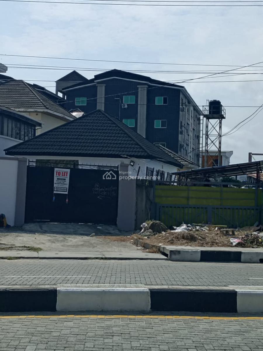 3 Bedrooms Bungalow, Self Compound, Self Service, Oniru, Victoria Island (vi), Lagos, Detached Bungalow for Rent