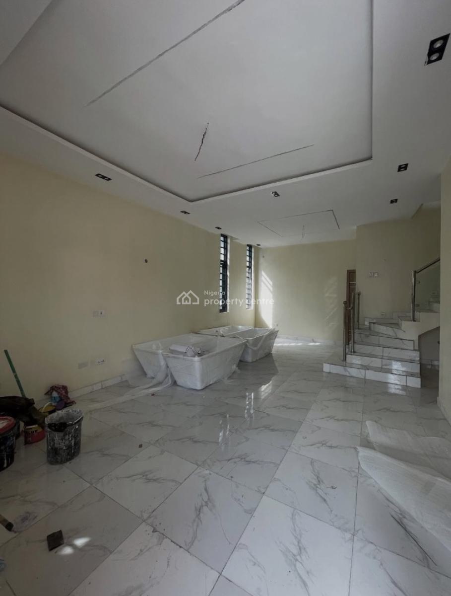 4 Bedroom Apartment, Ologolo, Lekki, Lagos, Flat / Apartment for Rent