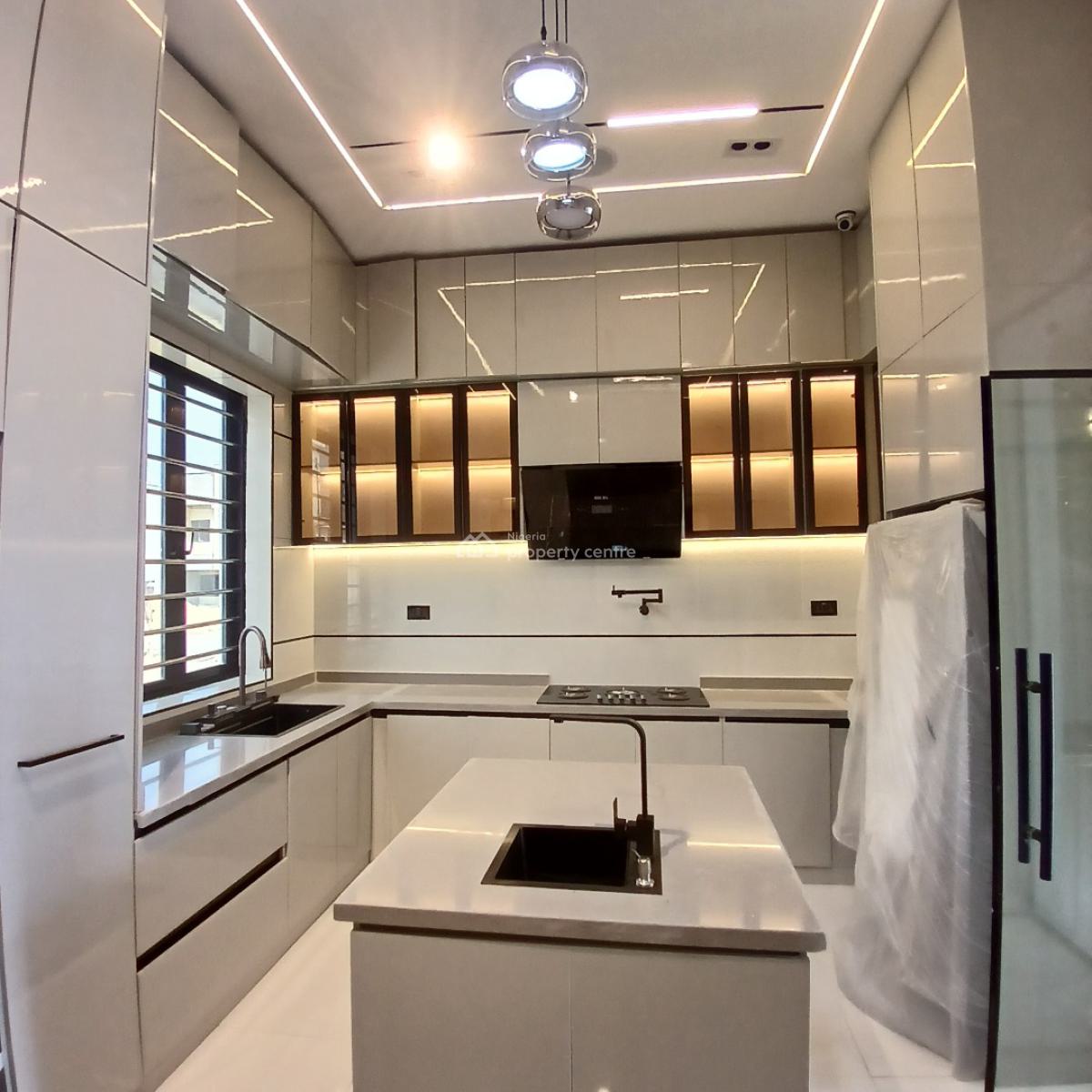 Aesthetically Pleasing 5 Bedroom Detached Duplex with Swimming Pool, Chevron Conservation Center, Lekki, Lagos, Detached Duplex for Sale