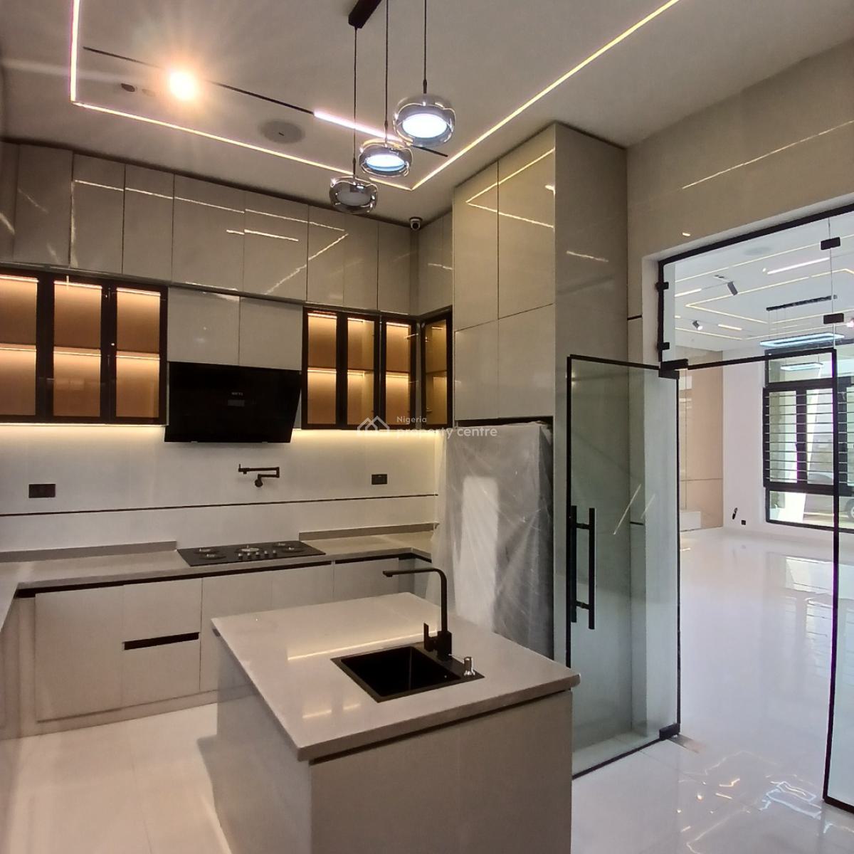 Aesthetically Pleasing 5 Bedroom Detached Duplex with Swimming Pool, Chevron Conservation Center, Lekki, Lagos, Detached Duplex for Sale