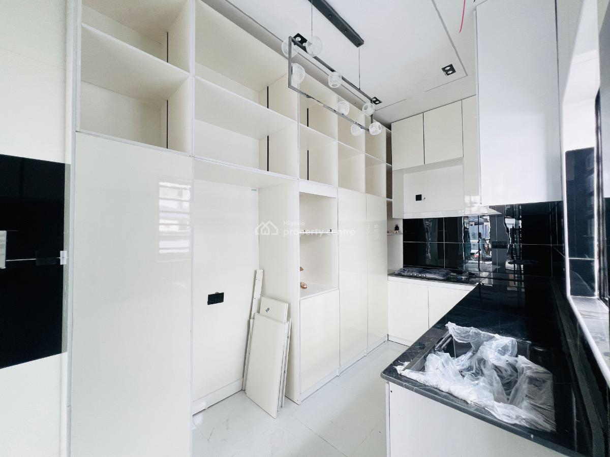 Lovely 4 Bedroom Duplex with Bq, Orchid Road Lekki, Lekki Phase 2, Lekki, Lagos, Semi-detached Duplex for Sale