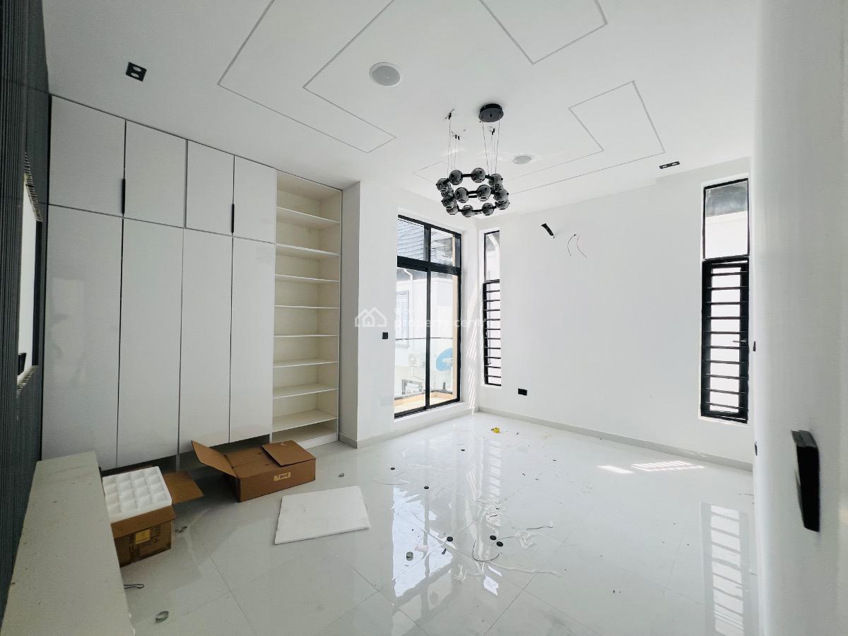 Lovely 4 Bedroom Duplex with Bq, Orchid Road Lekki, Lekki Phase 2, Lekki, Lagos, Semi-detached Duplex for Sale