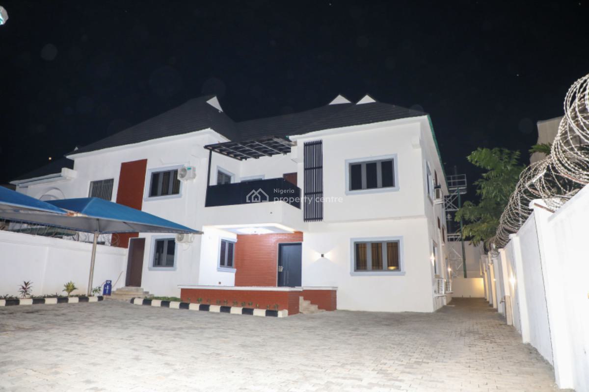 Emerald 2 Bedroom Duplex, Zone 4, Wuse, Abuja, Detached Duplex Short Let