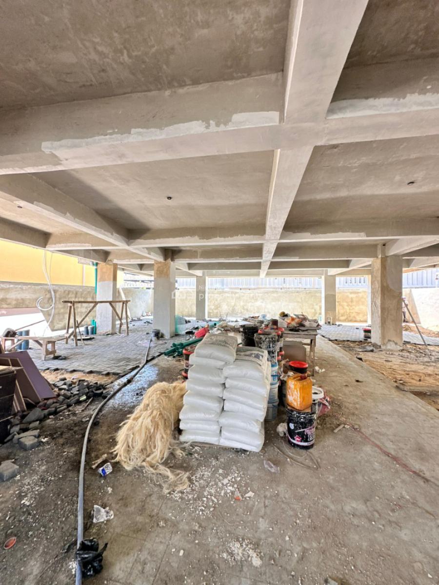 Elegantly Built 2 Bedroom Apartment, Lekki Phase 1, Lekki, Lagos, Block of Flats for Sale