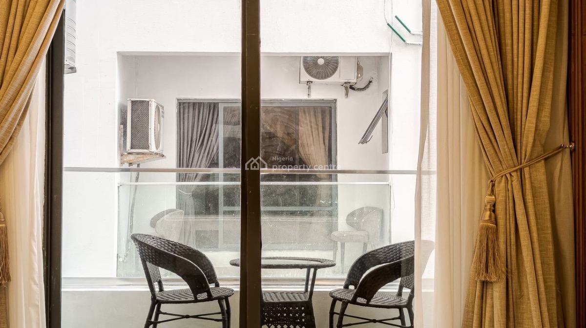 Cute 2 Bedroom Apartment, Lekki Phase 1, Lekki, Lagos, Flat / Apartment Short Let