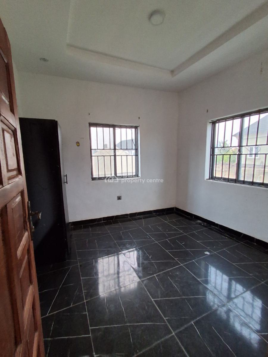 2 Bedroom Flat Upstairs, Badore, Ajah, Lagos, House for Rent