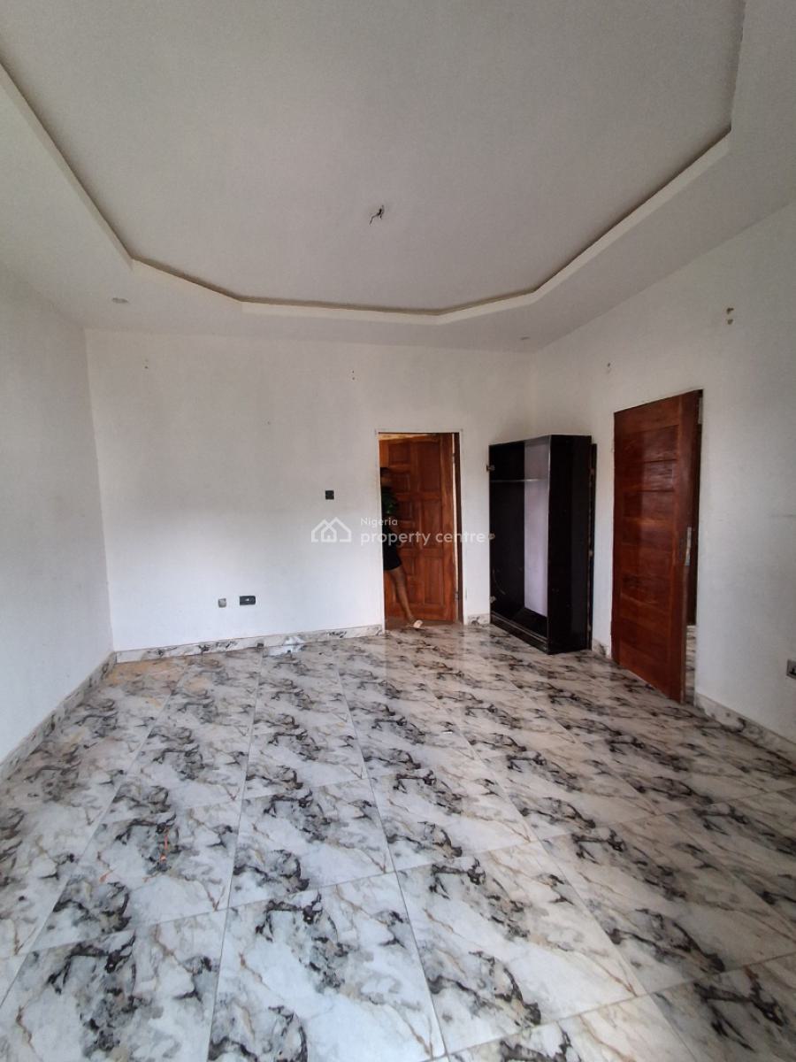 2 Bedroom Flat Upstairs, Badore, Ajah, Lagos, House for Rent