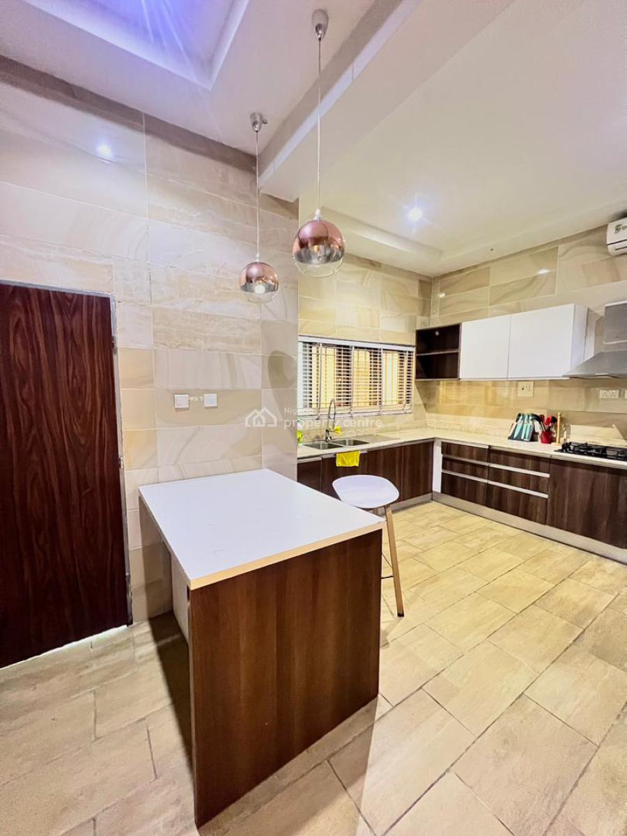 Spacious Furnished 4 Bedroom Terrace with Swimming Pool., Off Idowu Martins, Victoria Island (vi), Lagos, Terraced Duplex for Rent