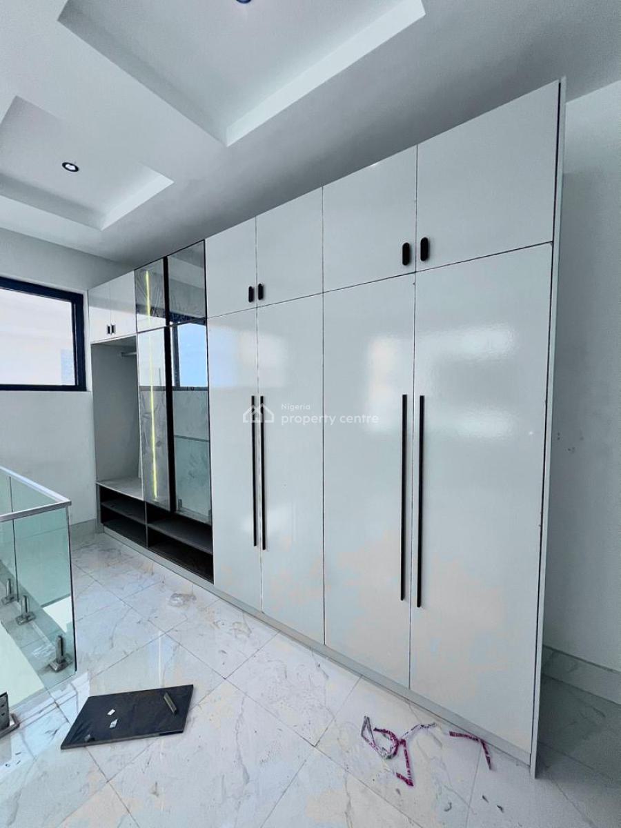 Well Finished 4 Bedroom Terrace Duplex with Pool and Gym, Ikoyi, Lagos, Terraced Duplex for Rent