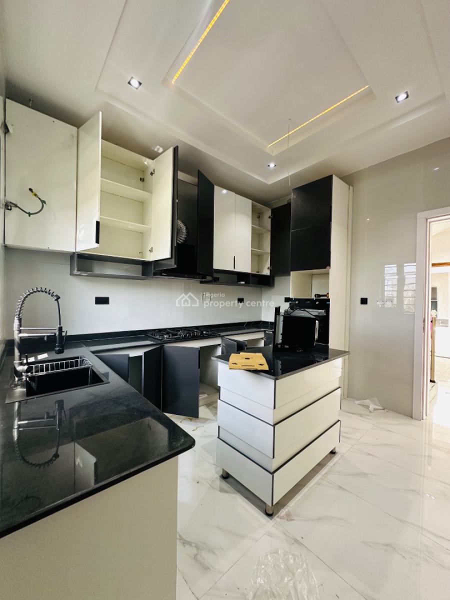 Beautifully Built 4 Bedroom Terrace Duplex, Ikota, Lekki, Lagos, Terraced Duplex for Sale