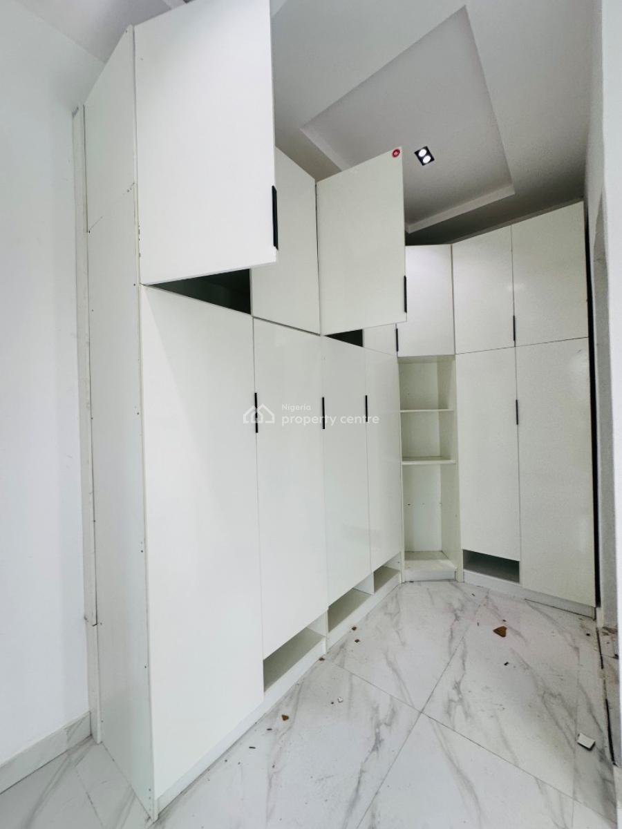 Beautifully Built 4 Bedroom Terrace Duplex, Ikota, Lekki, Lagos, Terraced Duplex for Sale