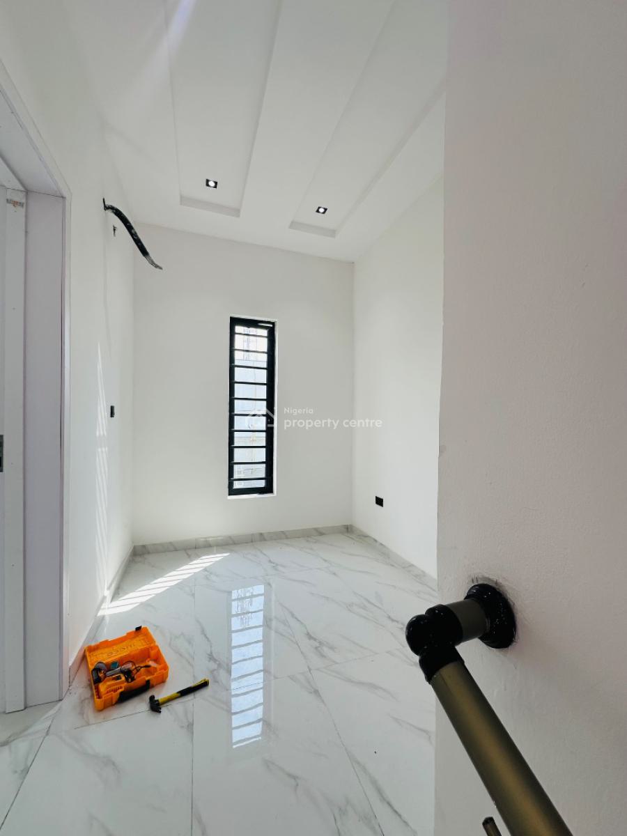 Beautifully Built 4 Bedroom Terrace Duplex, Ikota, Lekki, Lagos, Terraced Duplex for Sale
