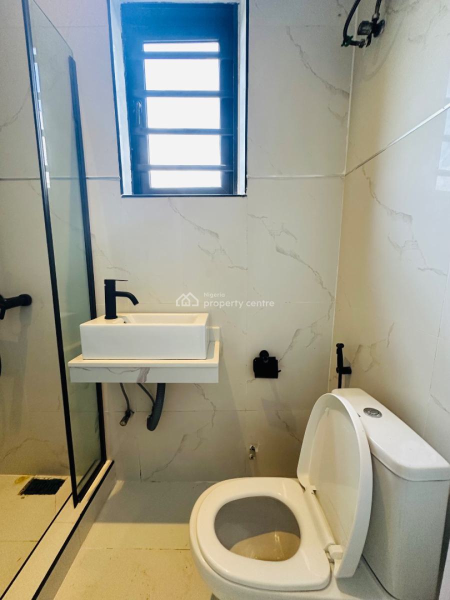 Beautifully Built 4 Bedroom Terrace Duplex, Ikota, Lekki, Lagos, Terraced Duplex for Sale