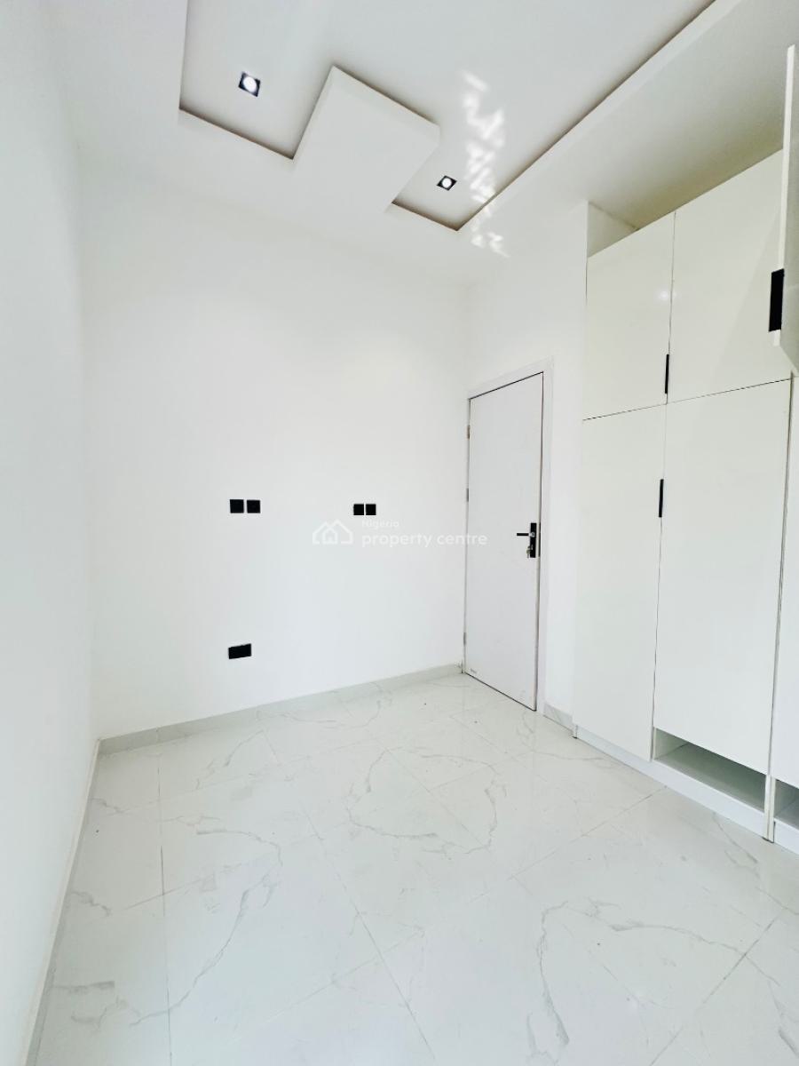 Beautifully Built 4 Bedroom Terrace Duplex, Ikota, Lekki, Lagos, Terraced Duplex for Sale