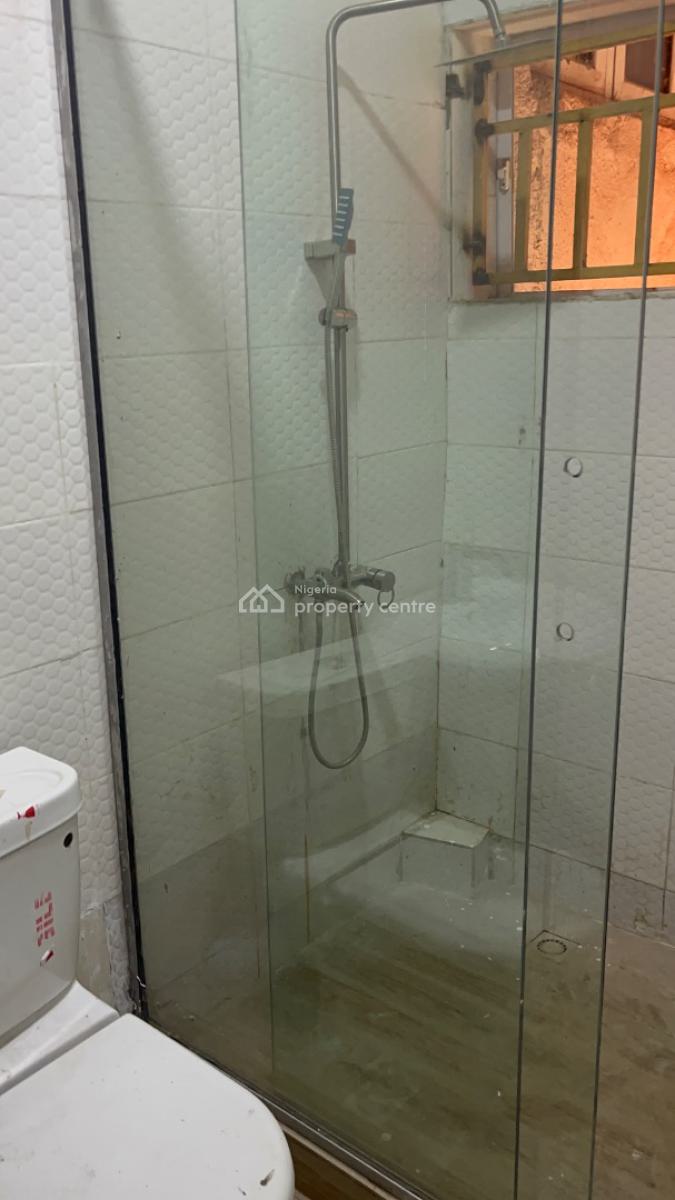 3 Bedroom Apartment, Guzape District, Abuja, Flat / Apartment for Rent